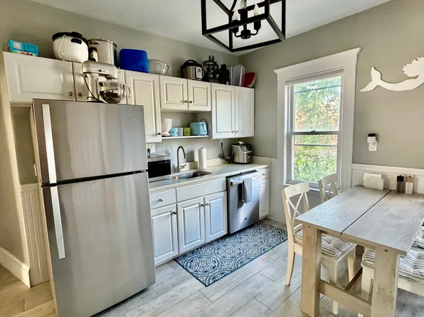177 Minot St #2, Dorchester, MA 02122