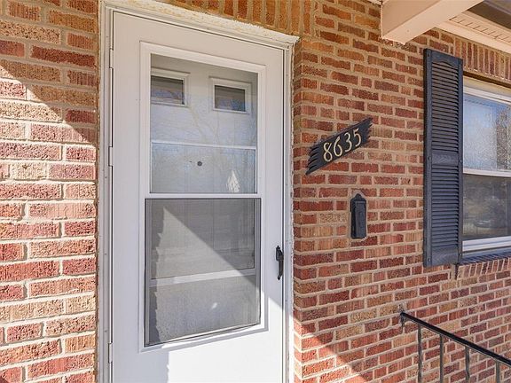 2nd image of 8635 Charlton Ln