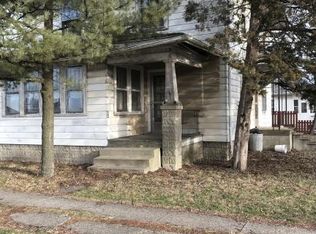 1800 Champaign Ave, Mattoon, IL 61938