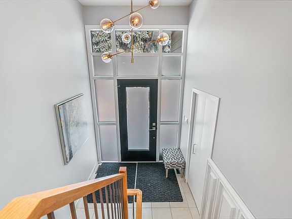 4th image of 13907 88th Ave NW