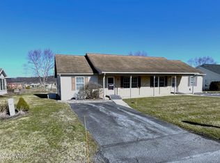 24 Grayson View Ct, Selinsgrove, PA 17870