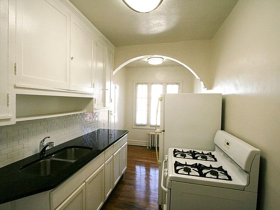 5th image of 1119 N Lafayette St APT 10