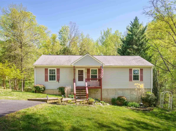 751 Jonquil Rd, Ruckersville, VA 22968