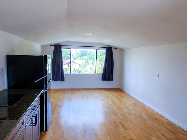 1178 Hackamore Rd #3