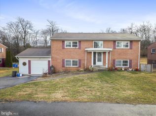 11503 Englewood Rd, Hagerstown, MD 21740