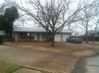 2801 Seabeach St, Irving, TX 75062