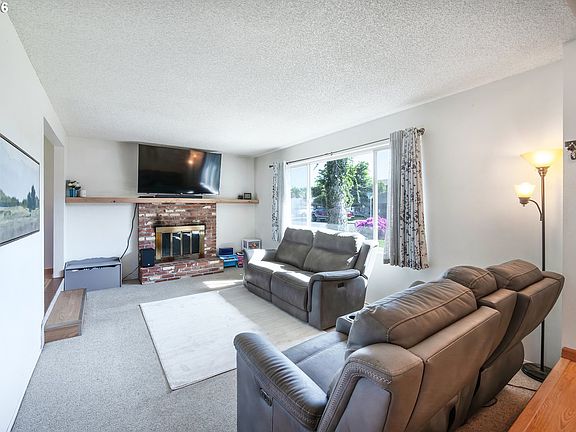 2nd image of 690 71st St