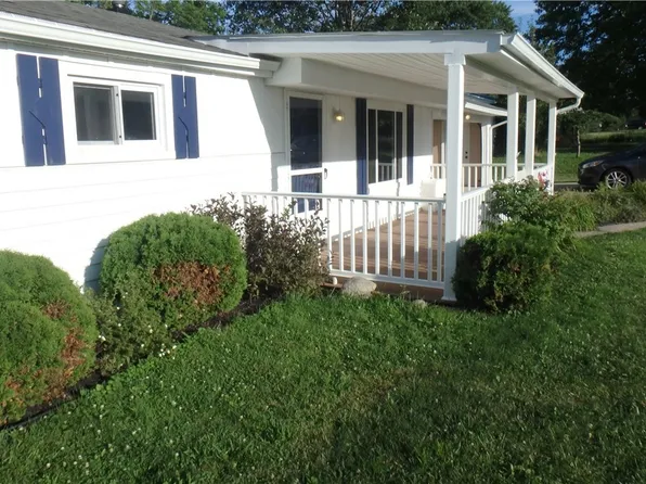 1973 Gaylann Dr, Brunswick, OH 44212