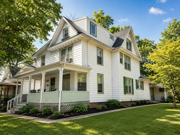 501 S Elm St. Champaign, IL