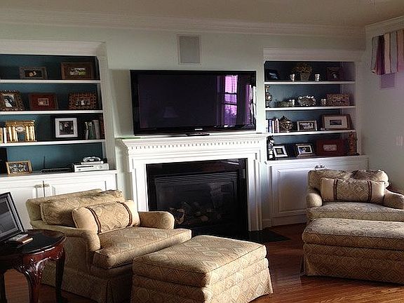 5th image of 2609 S Kenmore Ct