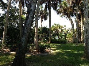 3rd image of 444 Indian Creek Dr