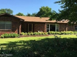 9300 W Harmony Rd, Hartford, AR 72938