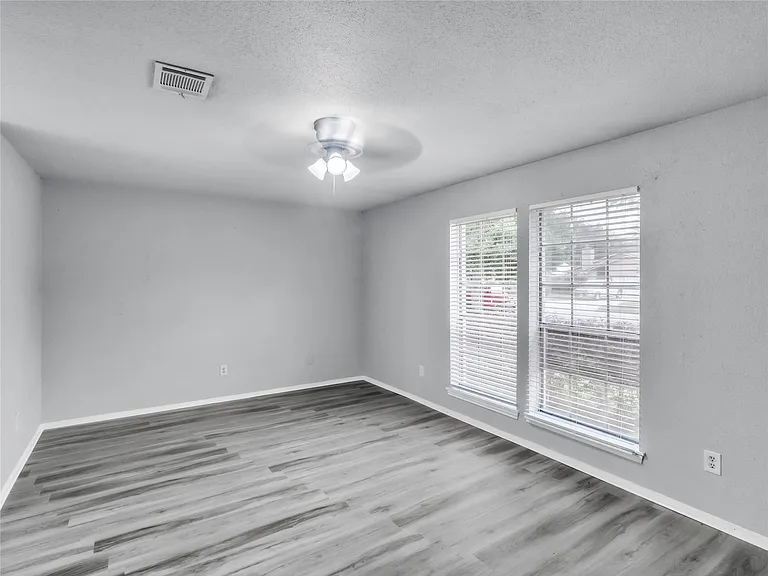 13622 Cherrydown St — Photo 16