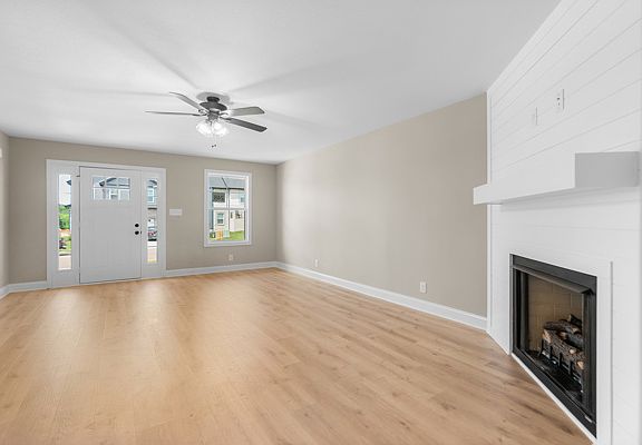 4th image of 1029 Tufnel Dr