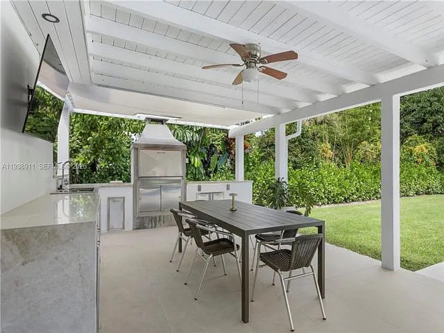 7825 SW 72nd Ave — Photo 12