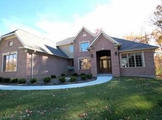 11004 Woodlands Way, Blue Ash, OH 45241