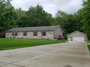 23255 Bohn Rd, Belleville, MI 48111