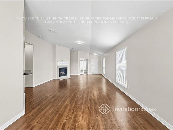 5th image of 129 Rodeo Dr