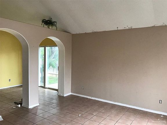 2nd image of 2712 Camino Grande