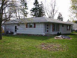 2nd image of 11 Earl Dr