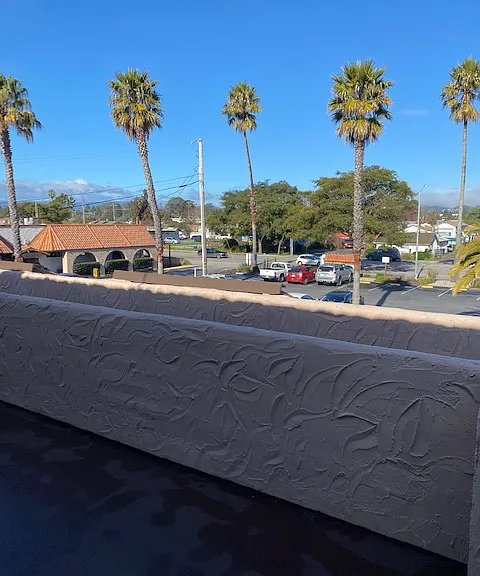 3910 Portola Dr — Photo 2