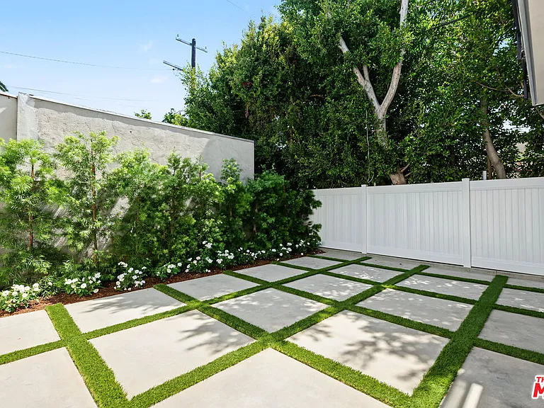 5841 Whitworth Dr — Photo 20