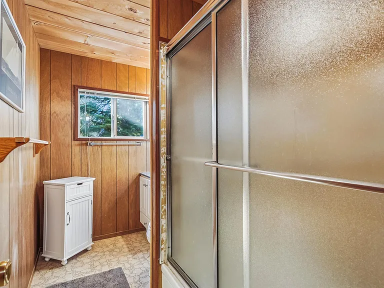 325 Snowbird Loop — Photo 24