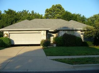 3134 S Fort Ave, Springfield, MO 65807