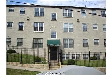 5 46th St SE APT 8 photo 1