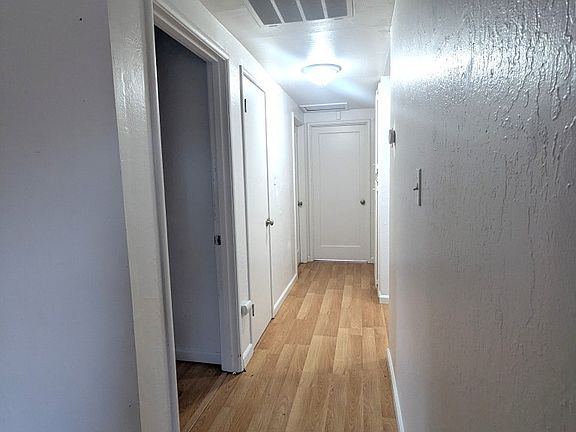 5th image of 613 S Murdock Ave