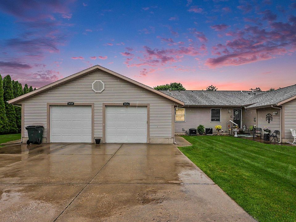 1842 Ruddiman Dr, Muskegon, MI 49445 | MLS #26028027 | Zillow