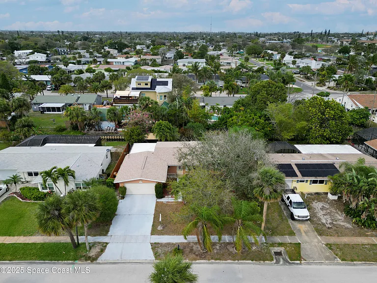 1202 Yacht Club Blvd — Photo 36