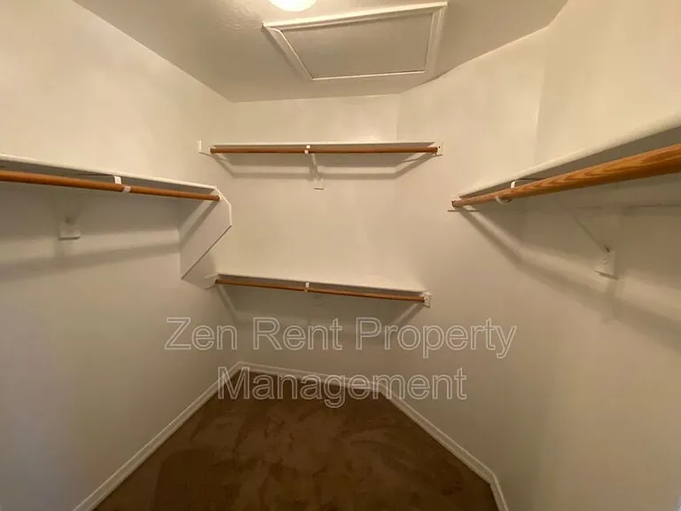 426 S Burk St — Photo 22