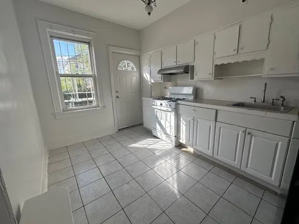 3307 Bruckner Blvd APT 1, Bronx, NY 10461