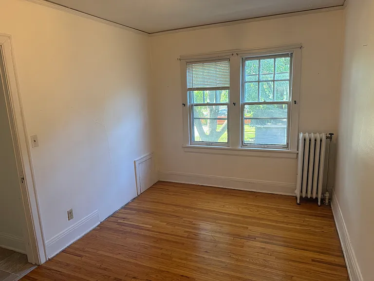 394 Cleveland Ave N #7 — Photo 9