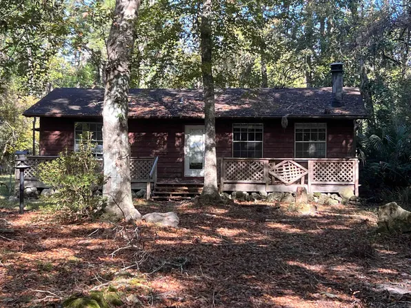 90 Mysterious Waters Rd, Crawfordville, FL 32327