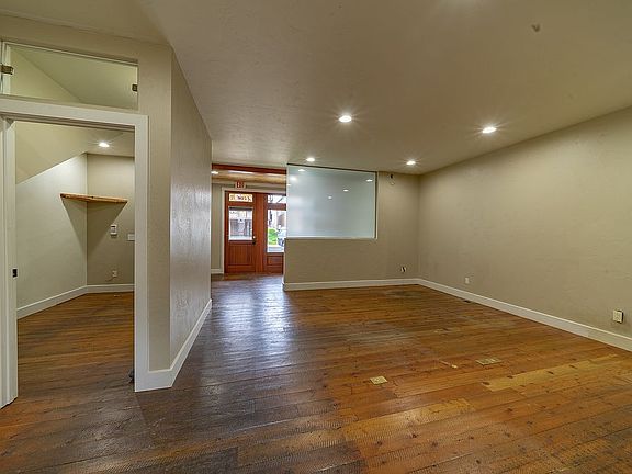 4th image of 130 Lupfer Ave