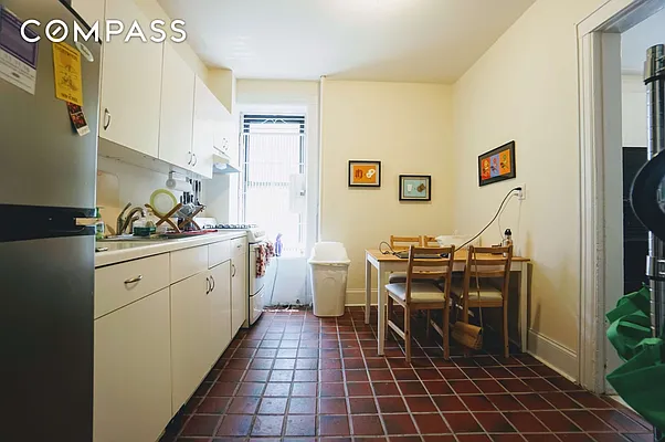 Rented by Compass | media 20