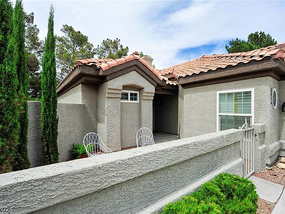 2nd image of 5316 Byron Nelson Ln