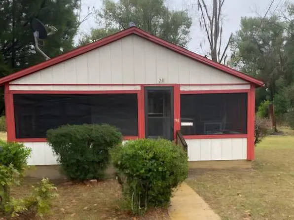 28 E Martin Luther King Jr Ave, Lakeland, GA 31635