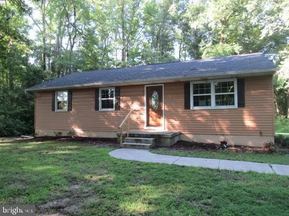 650 Penns Grv, Penns Grove, NJ 08069
