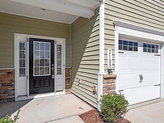 4th image of 2108 Junewood Ln