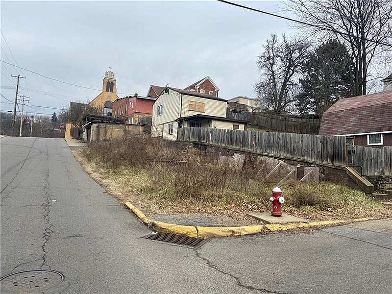 2nd image of 100 Frazier Ave