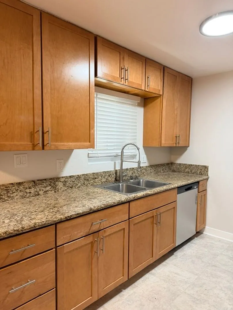 14925 Sherman Way — Photo 3