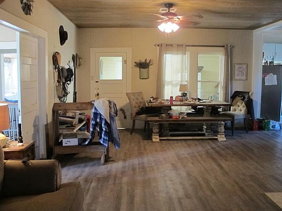 4th image of 1331 Elm Springs Trl