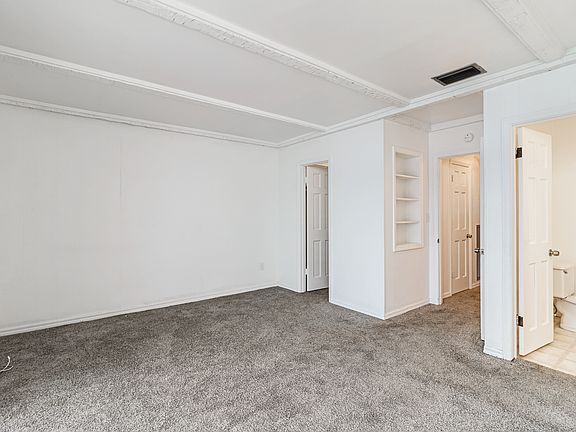 2225 9th St SE-6_05172021