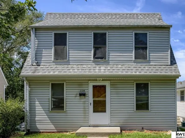 3724 N 55th St, Omaha, NE 68104