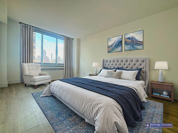 3rd image of 1735 York Ave APT 26E