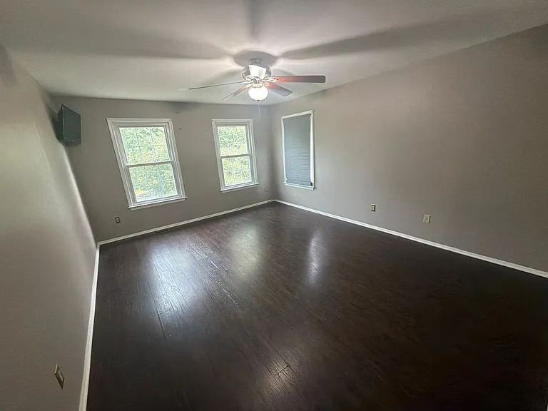 8 Lindner Ln — Photo 12