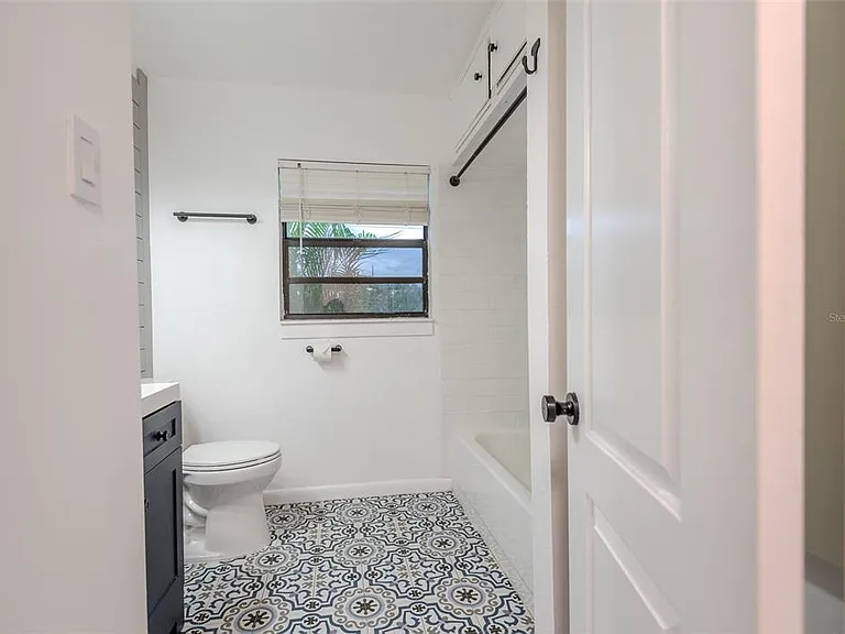 6440 Greylynne St — Photo 39